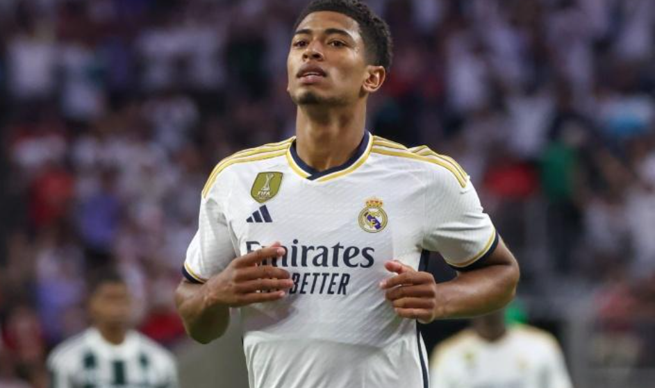  多特蒙德年轻中场贝林厄姆闪耀，助攻帽子戏法主宰比赛